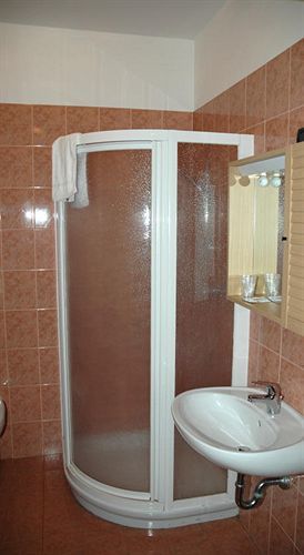 Antico Fienile Agritur Bauernhof Mezzocorona